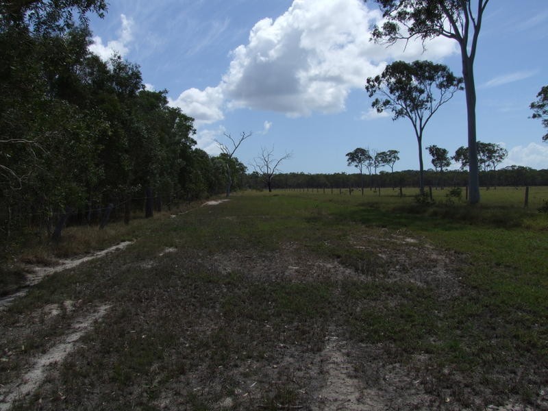 107 Rowley Road, Booral QLD 4655