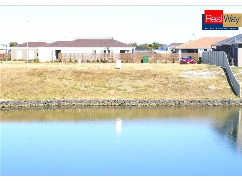 3 Bounty Circuit, Eli Waters QLD 4655