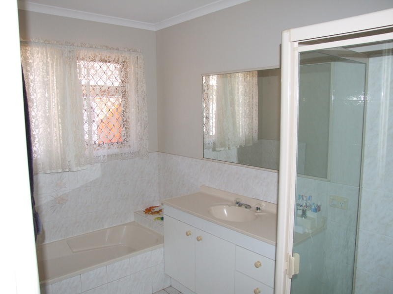 52 Snapper Street, Kawungan QLD 4655