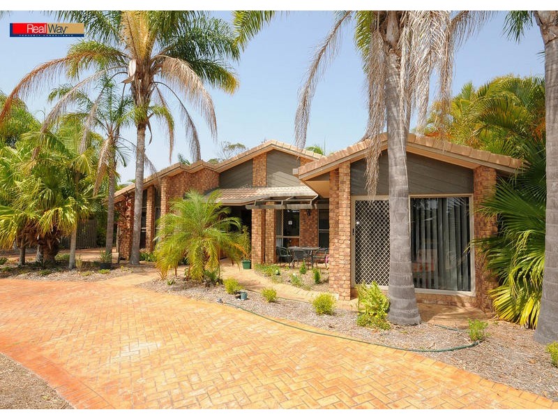 67 Ladbroke Court, Urangan QLD 4655