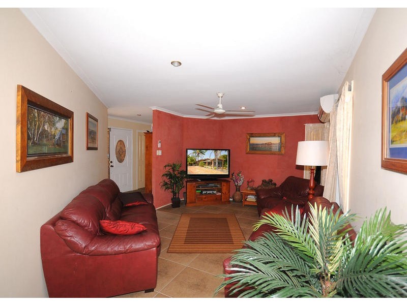 67 Ladbroke Court, Urangan QLD 4655