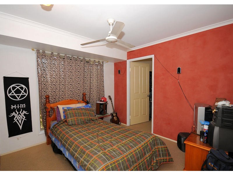 67 Ladbroke Court, Urangan QLD 4655