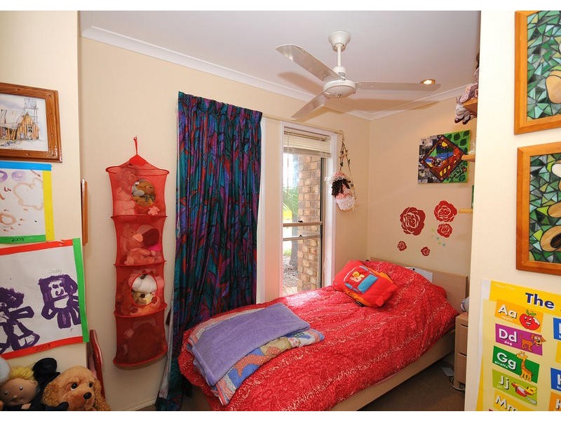 67 Ladbroke Court, Urangan QLD 4655