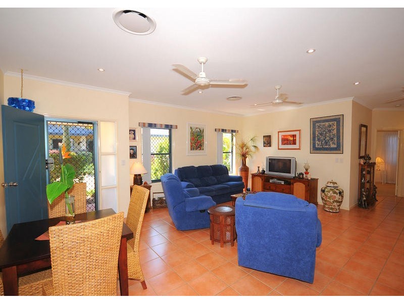 Lot 93 Seachange Lifestyle Resort, Seagull Crt, 34 Elizab, Urangan QLD 4655