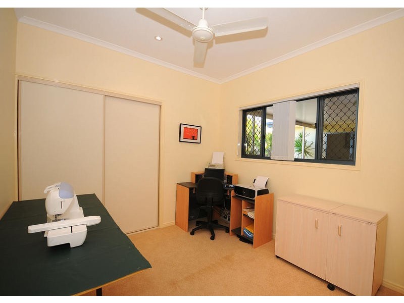 Lot 93 Seachange Lifestyle Resort, Seagull Crt, 34 Elizab, Urangan QLD 4655