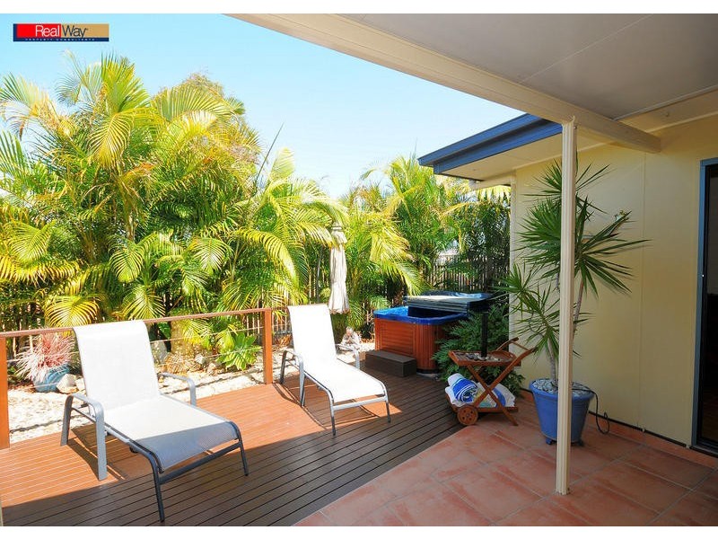 Lot 93 Seachange Lifestyle Resort, Seagull Crt, 34 Elizab, Urangan QLD 4655