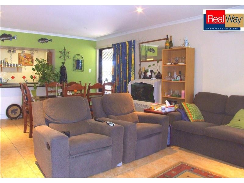 318 Boat Harbour Drive, Scarness QLD 4655