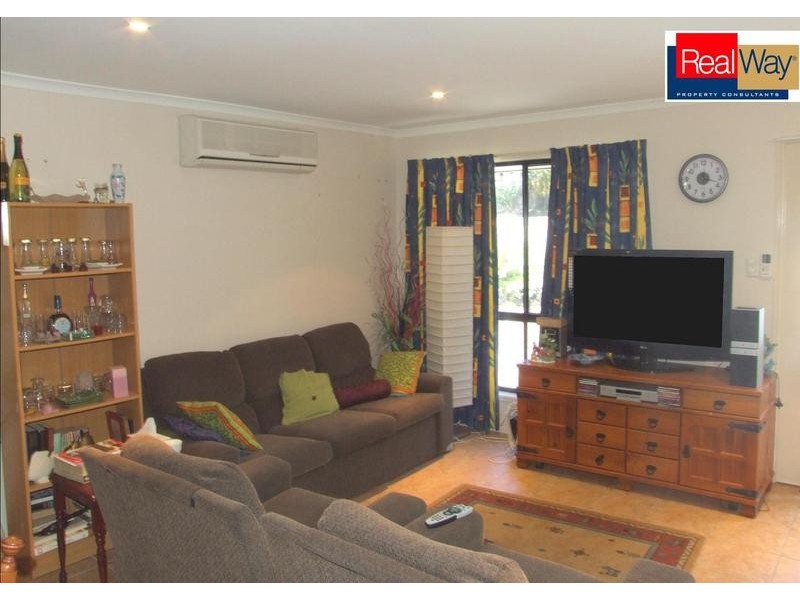 318 Boat Harbour Drive, Scarness QLD 4655