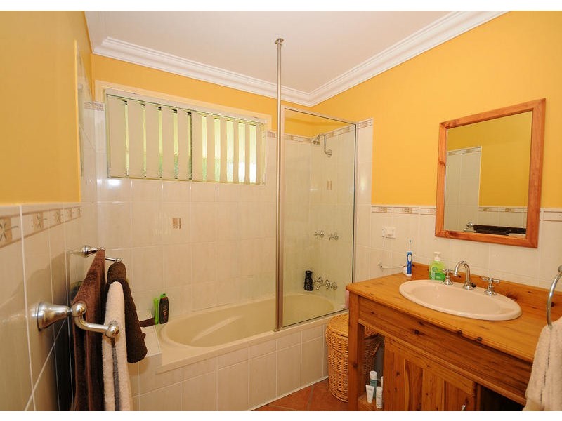 65 Scanlan Street, Sunshine Acres QLD 4655