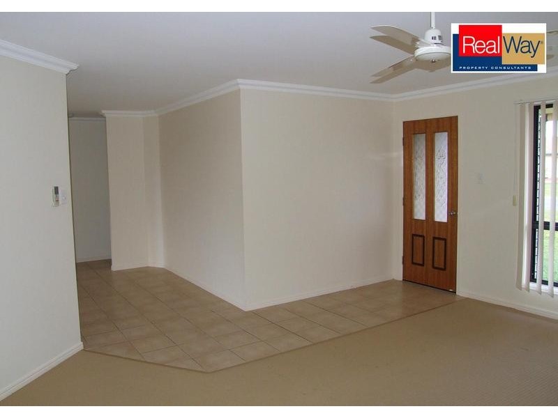 7 Isis Court, Eli Waters QLD 4655