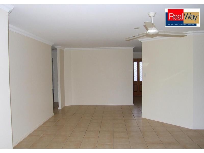 7 Isis Court, Eli Waters QLD 4655