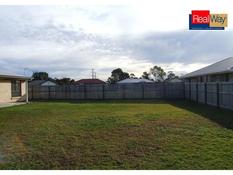 7 Isis Court, Eli Waters QLD 4655