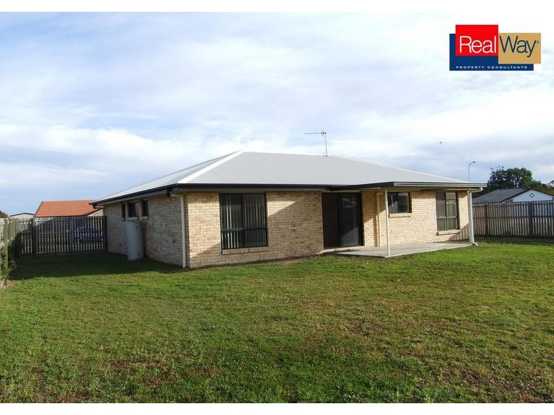 7 Isis Court, Eli Waters QLD 4655