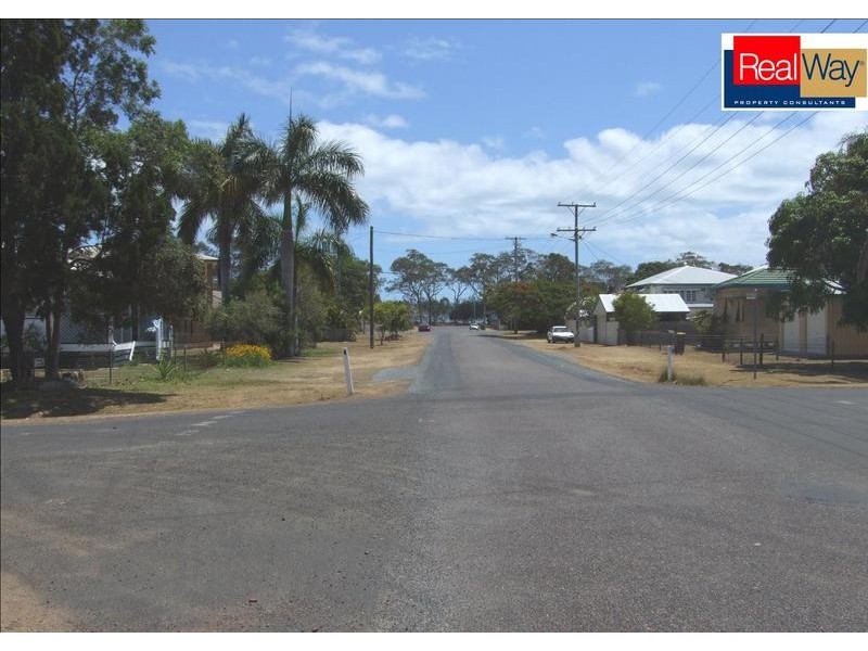 55 Ocean Street, Torquay QLD 4655