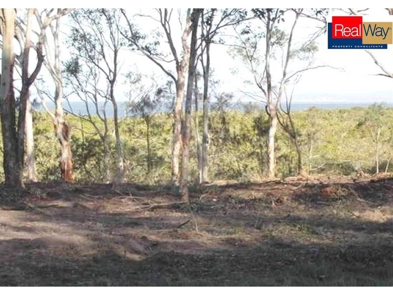 1 Shore Road East, Booral QLD 4655
