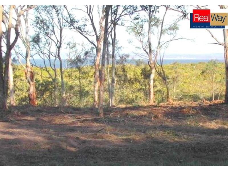 1 Shore Road East, Booral QLD 4655
