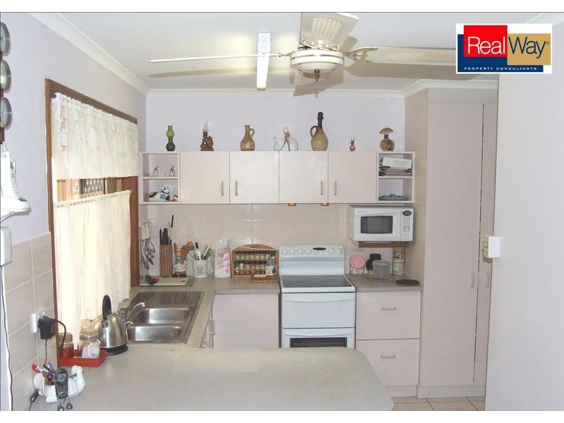 305 Boat Harbour Drive, Scarness QLD 4655