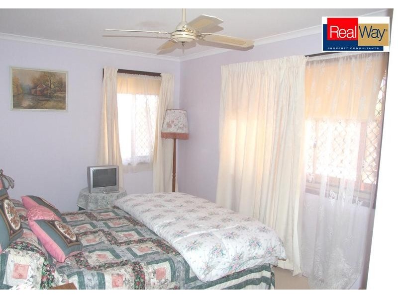 305 Boat Harbour Drive, Scarness QLD 4655