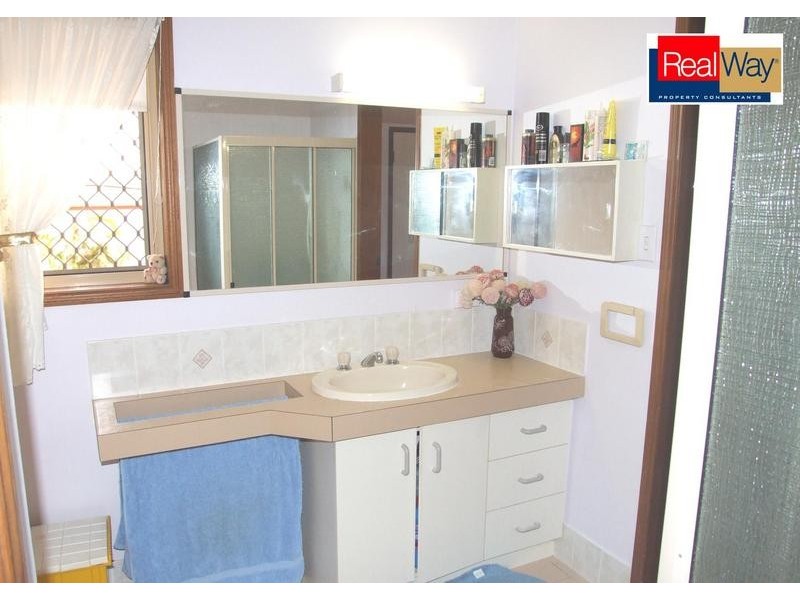 305 Boat Harbour Drive, Scarness QLD 4655