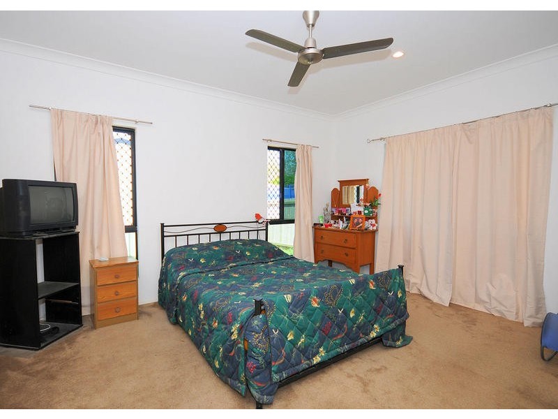 22 Polson Street, Point Vernon QLD 4655