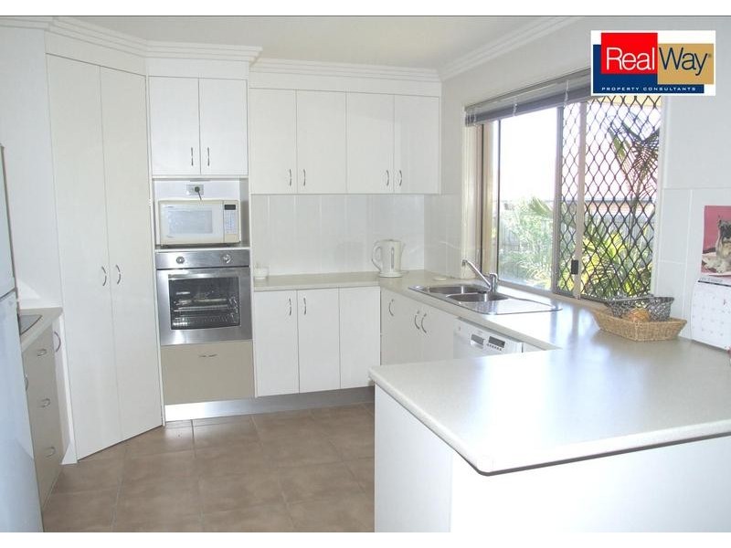 12 Rochester Court, Urraween QLD 4655