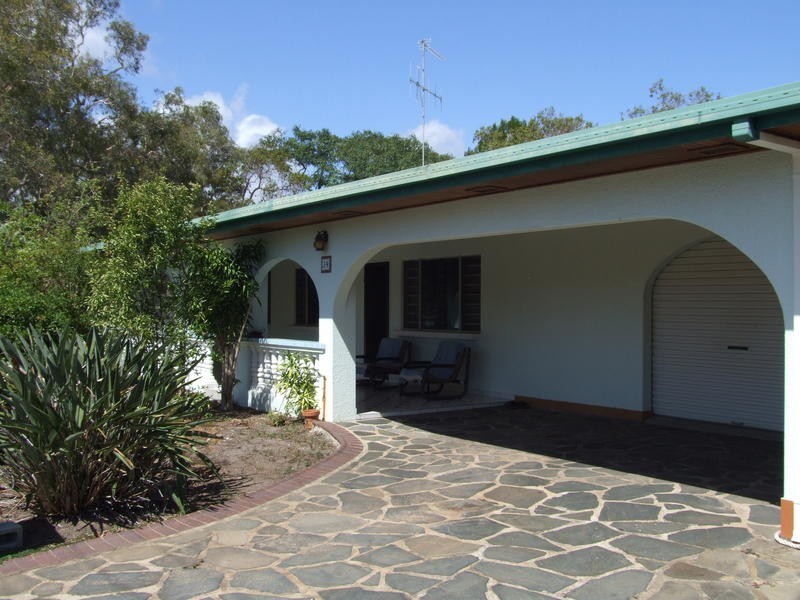 39 Drummond Street, Urangan QLD 4655