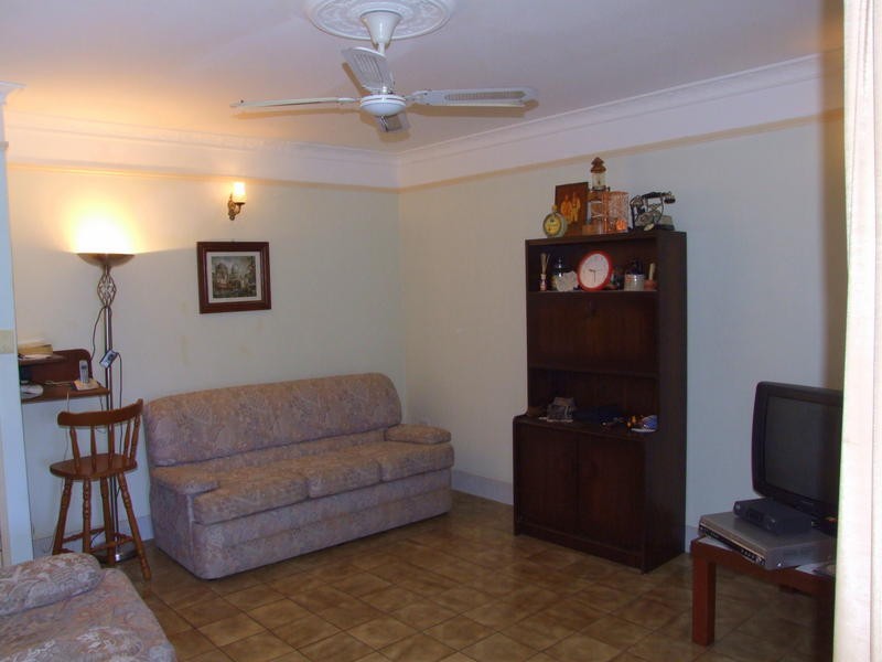 39 Drummond Street, Urangan QLD 4655