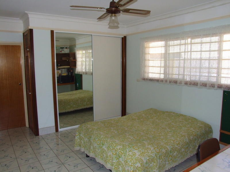 39 Drummond Street, Urangan QLD 4655