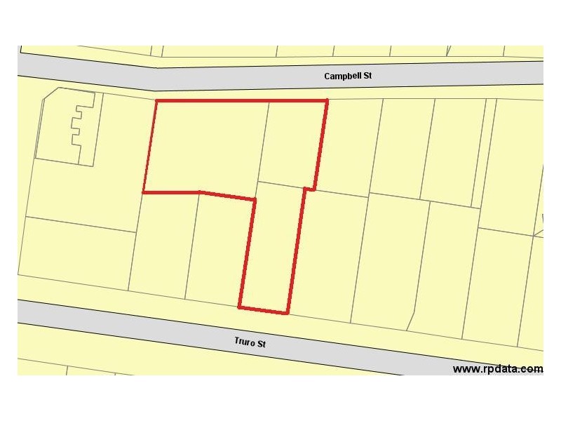 9 Campbell Street, Torquay QLD 4655