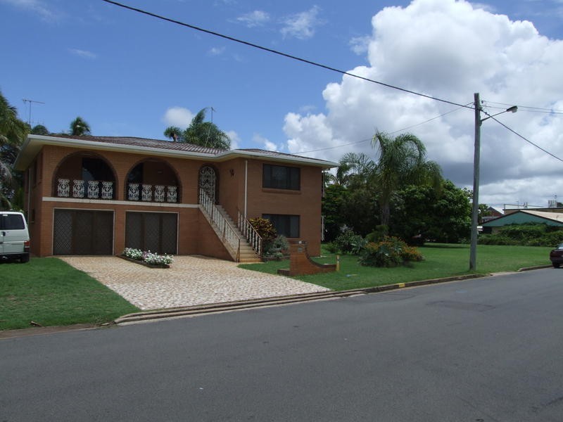 9 Campbell Street, Torquay QLD 4655
