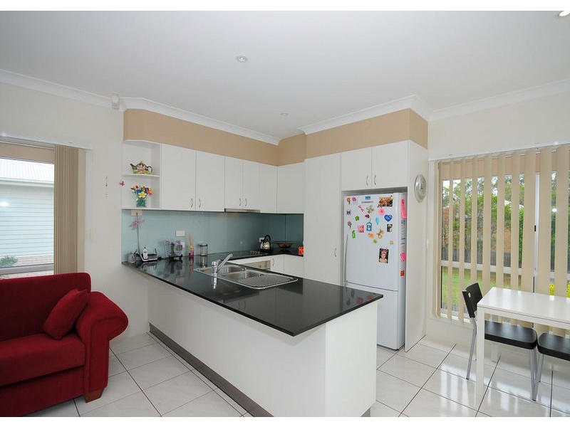 8/ 201 Torquay Tce, Torquay QLD 4655