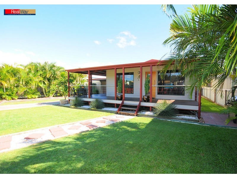 8 Mylne Court, Torquay QLD 4655