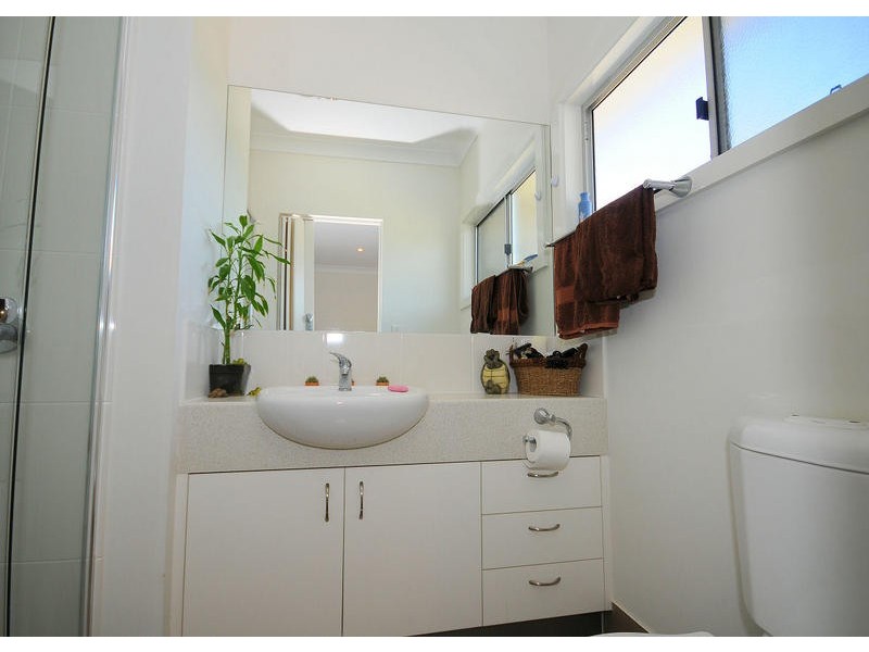 7/ 201 Torquay Terrace, Torquay QLD 4655