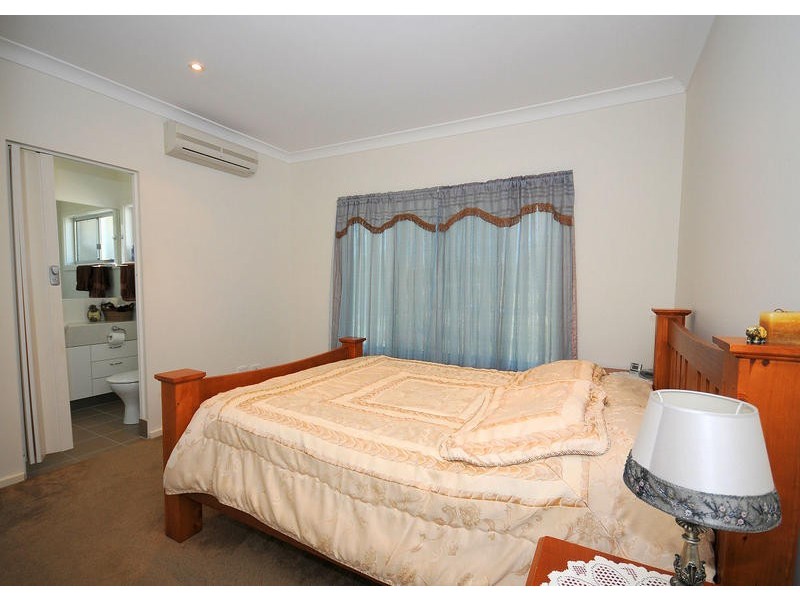 7/ 201 Torquay Terrace, Torquay QLD 4655