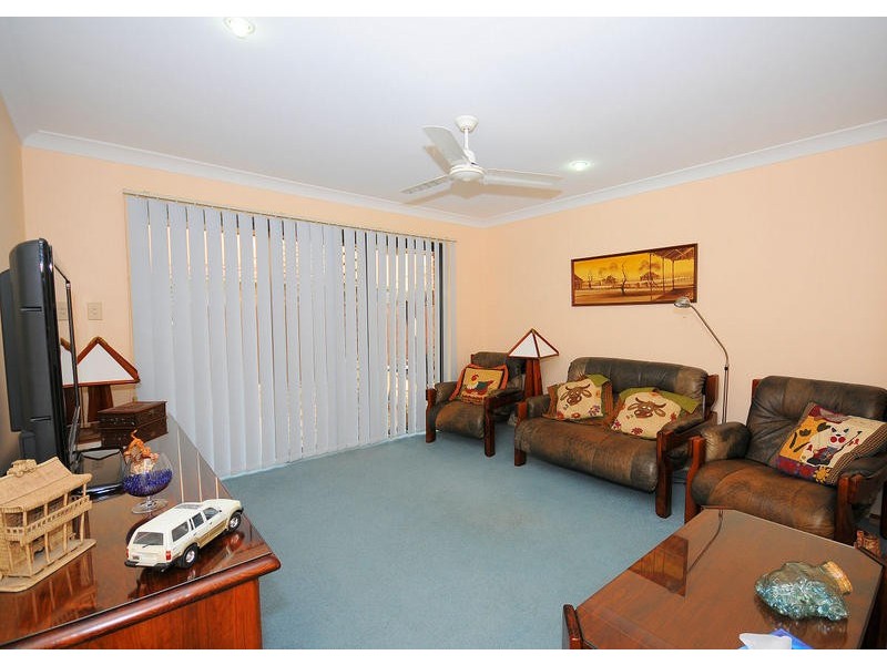 72 Snapper Street, Kawungan QLD 4655