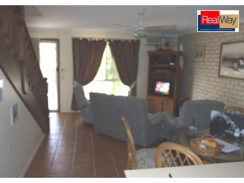 2/ 63 Newhaven Street, Pialba QLD 4655