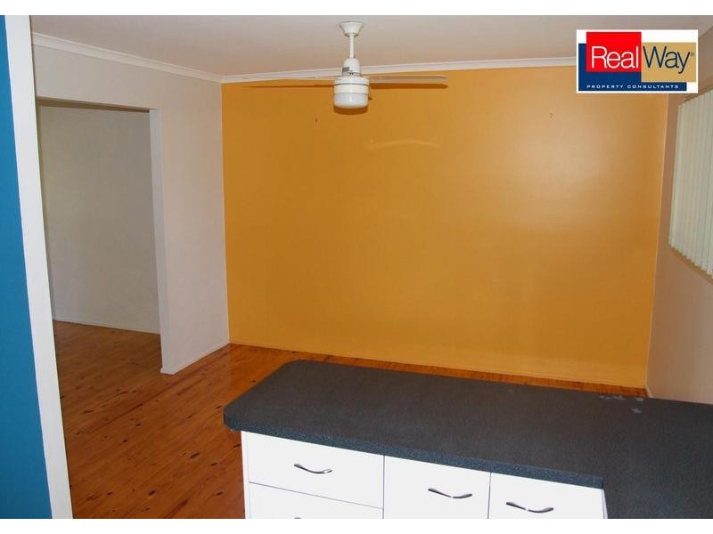 5 Preston Street, Point Vernon QLD 4655