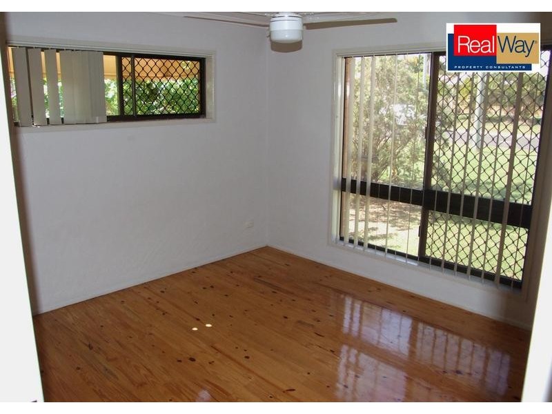 5 Preston Street, Point Vernon QLD 4655