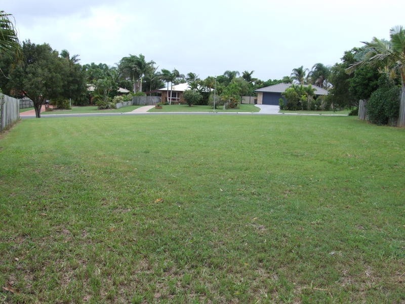 11 Haydn Drive, Kawungan QLD 4655