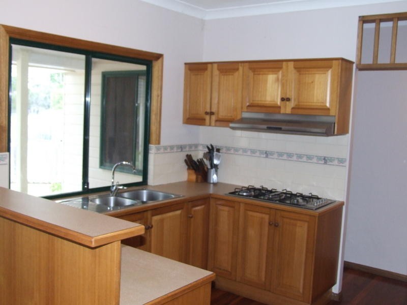 49 Ladbroke Crescent, Urangan QLD 4655