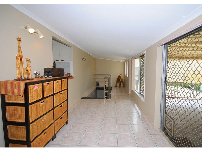 7 Jacaranda St, Torquay QLD 4655