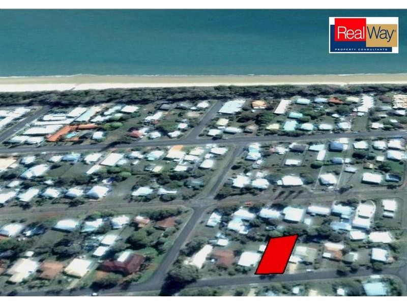 7 Christine Ave, Torquay QLD 4655