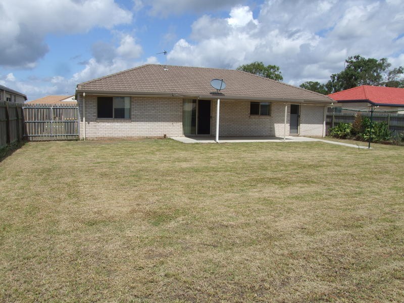9 Kensi Ct, Point Vernon QLD 4655