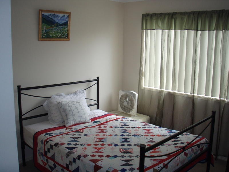 91 Wattle St, Point Vernon QLD 4655