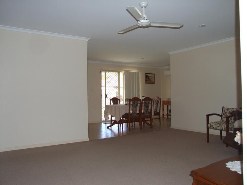 91 Wattle St, Point Vernon QLD 4655