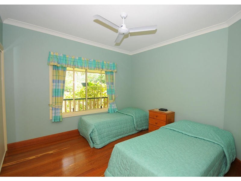 42 Palmwood Drive, Dundowran Beach QLD 4655