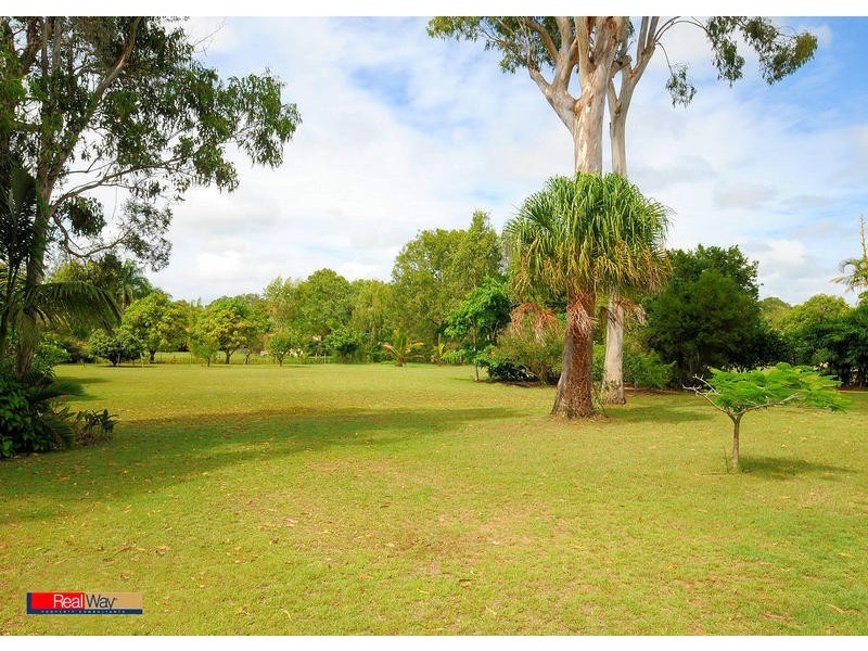 42 Palmwood Drive, Dundowran Beach QLD 4655