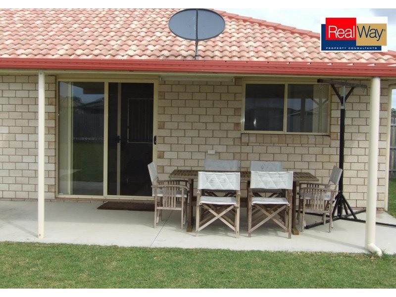 81 Martin St, Point Vernon QLD 4655