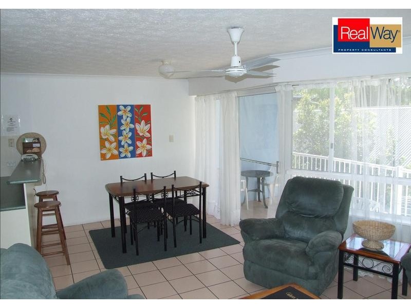6/ 407 Esplanade, Torquay QLD 4655