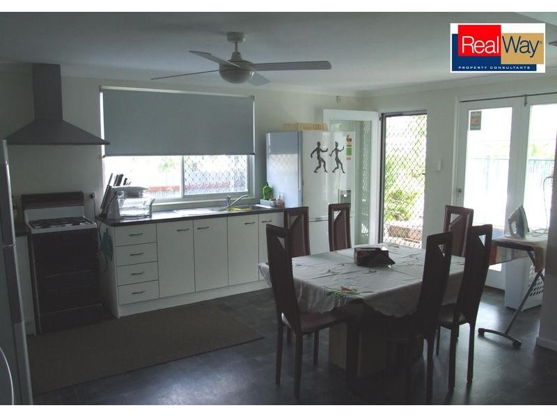 57 Hibiscus St, Urangan QLD 4655